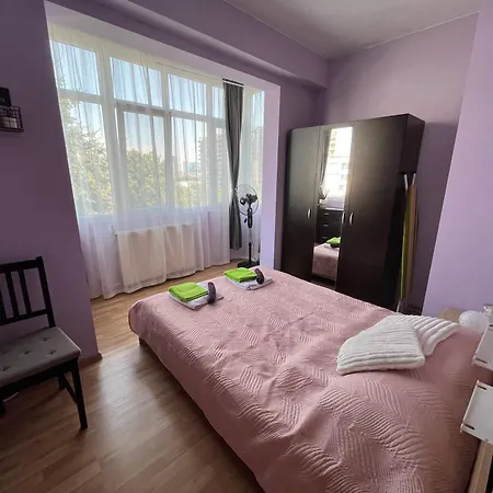 Lovely Center 1bd, 1bt Apartman *